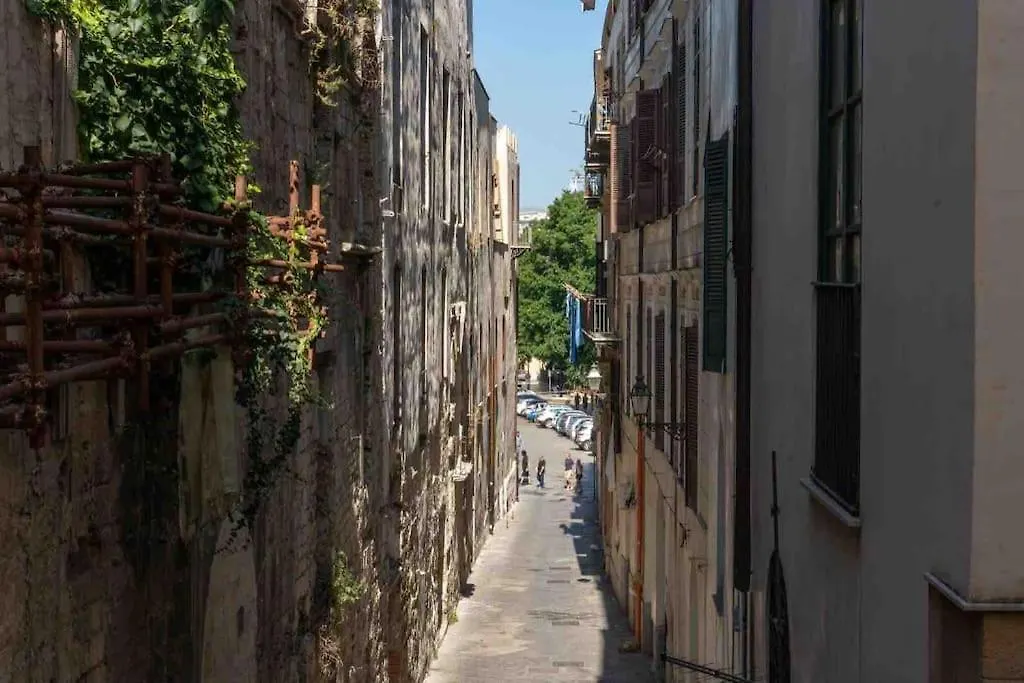 Palazzo Sambuca Apartment Kalsa Palermo